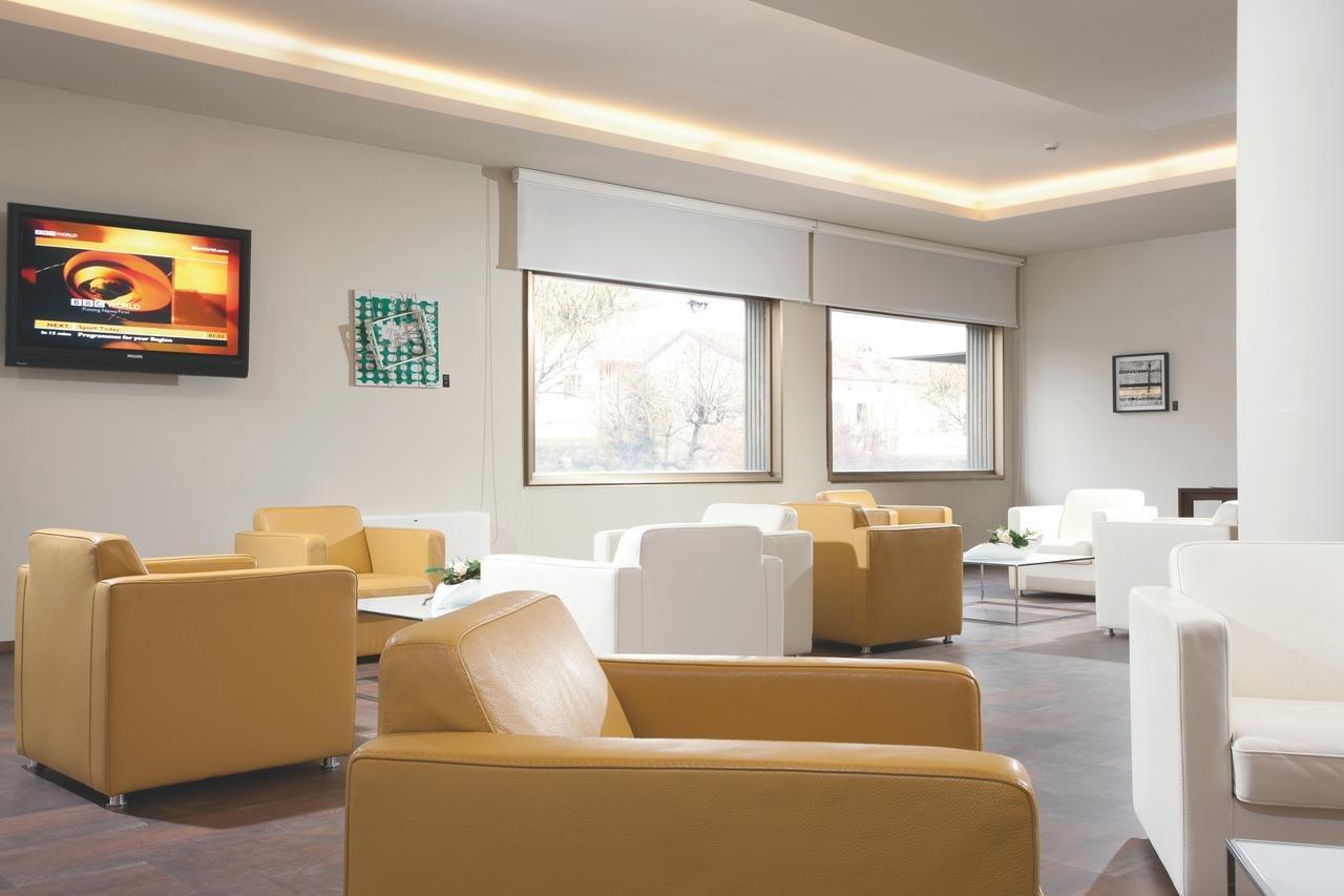 Hotel Western Continental